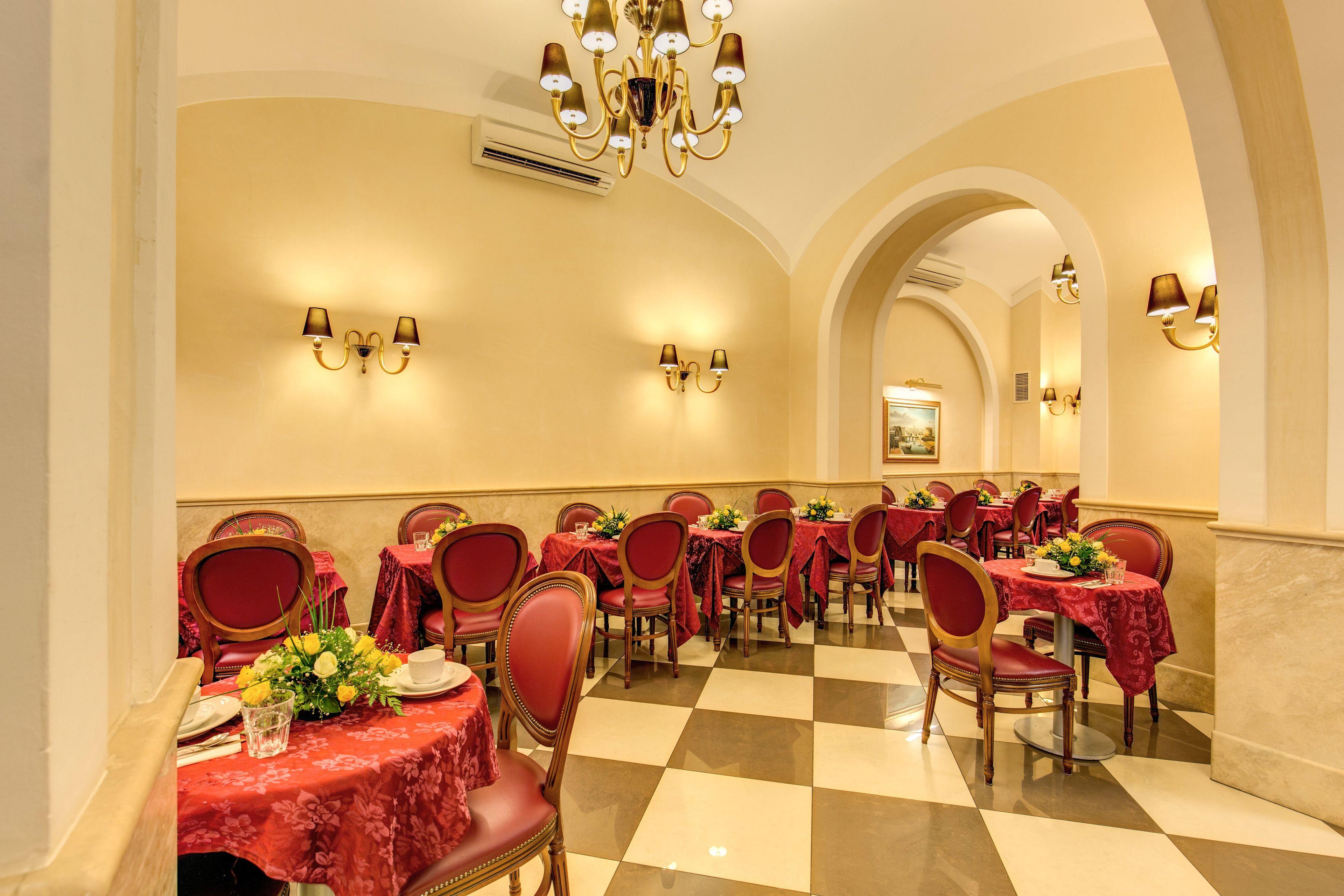 Hotel Contilia — Photos 1